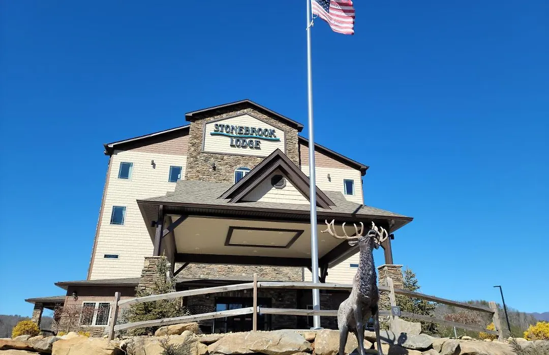 Stonebrook Lodge Murphy-1