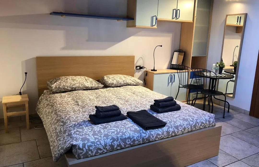 Bed&Breakfast Milano Malpensa-1