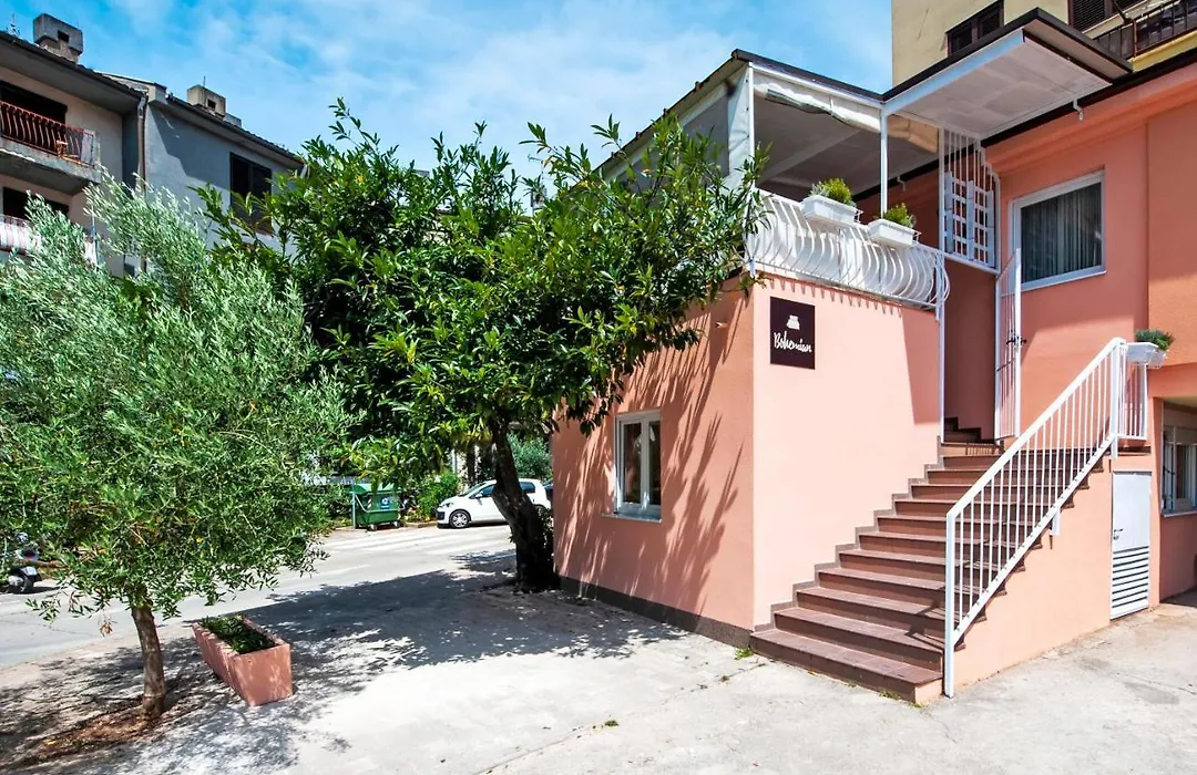 Bed&Breakfast Bohemian-1