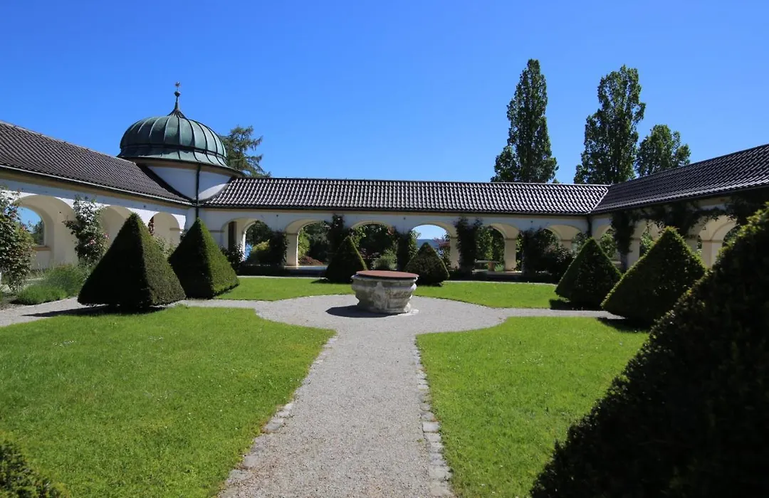 Schloss Höhenried-1