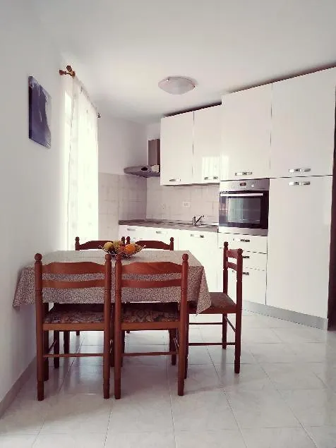Apartmani Ines Rabac-1
