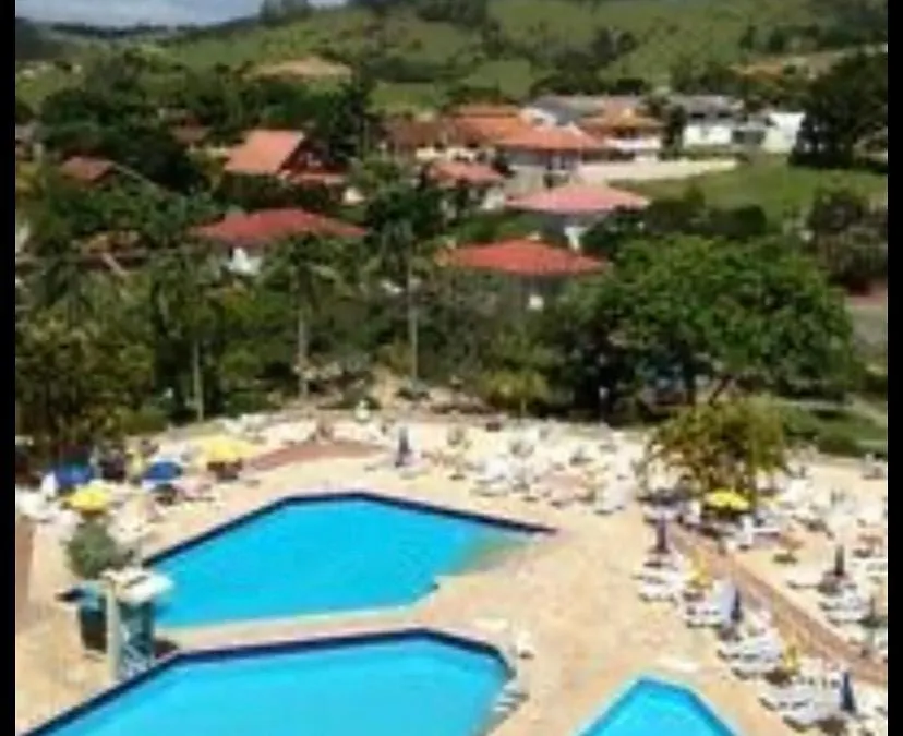 Flats termais em condomínio Apart Hotel de águas termais-1