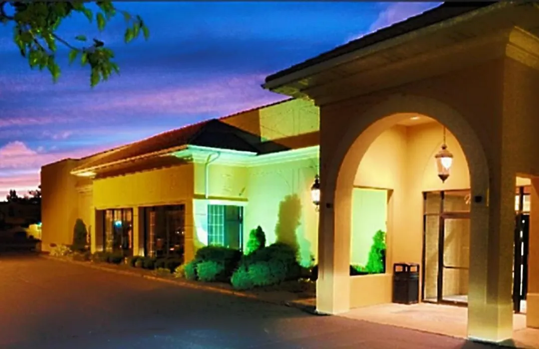 Bel-Aire Hotel Lake Erie-1