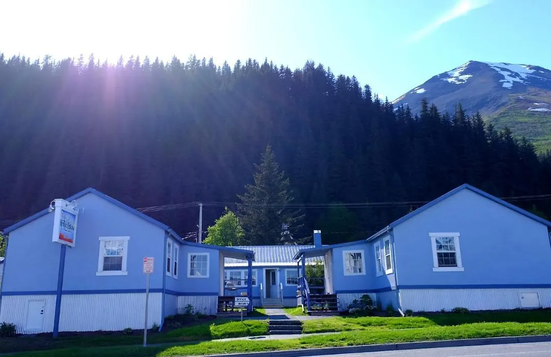 The Tides Inn-1