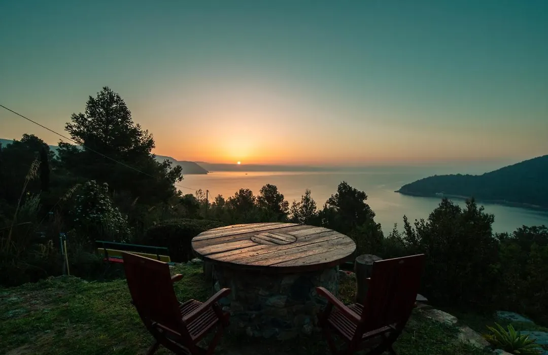La Collina sul Mare-1