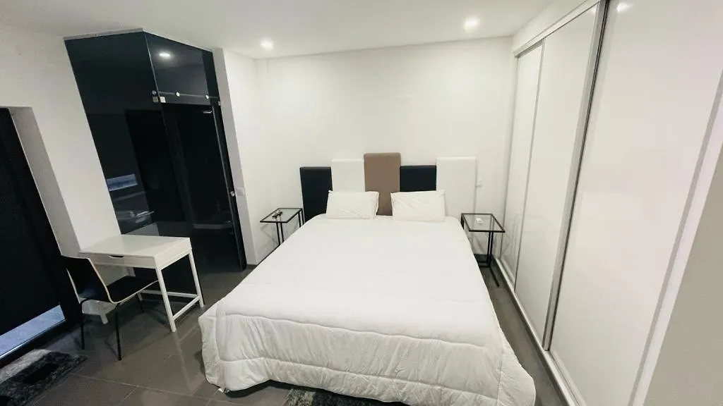 Ergosuites-1