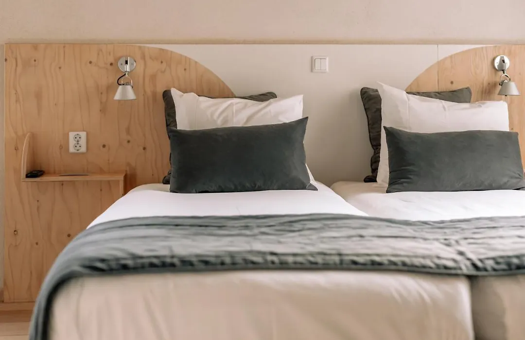 Asgard Hotel-1