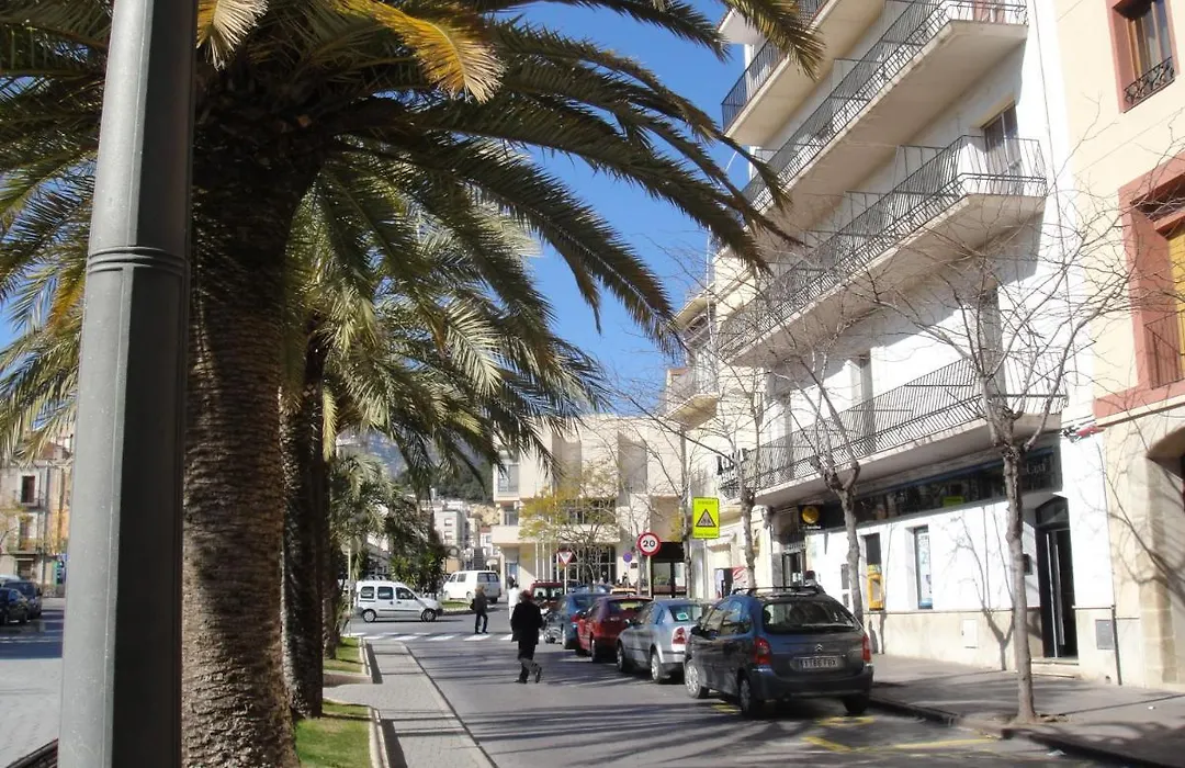 Hostal Residencia Celma-1