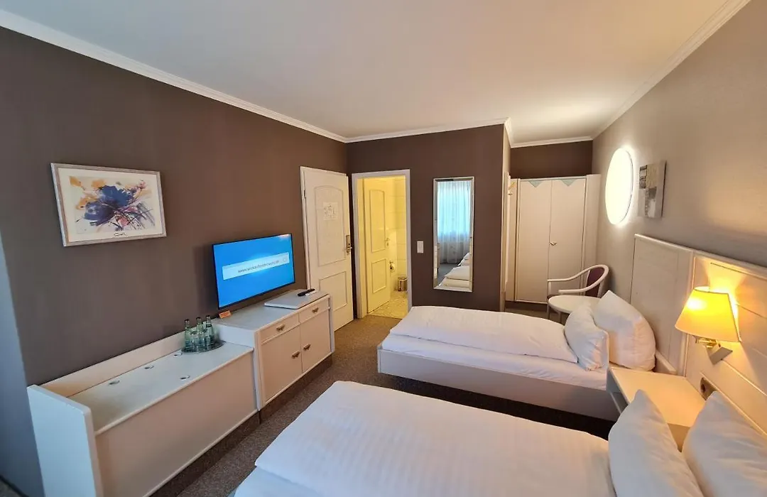 Ambiente Hotel Garni-1