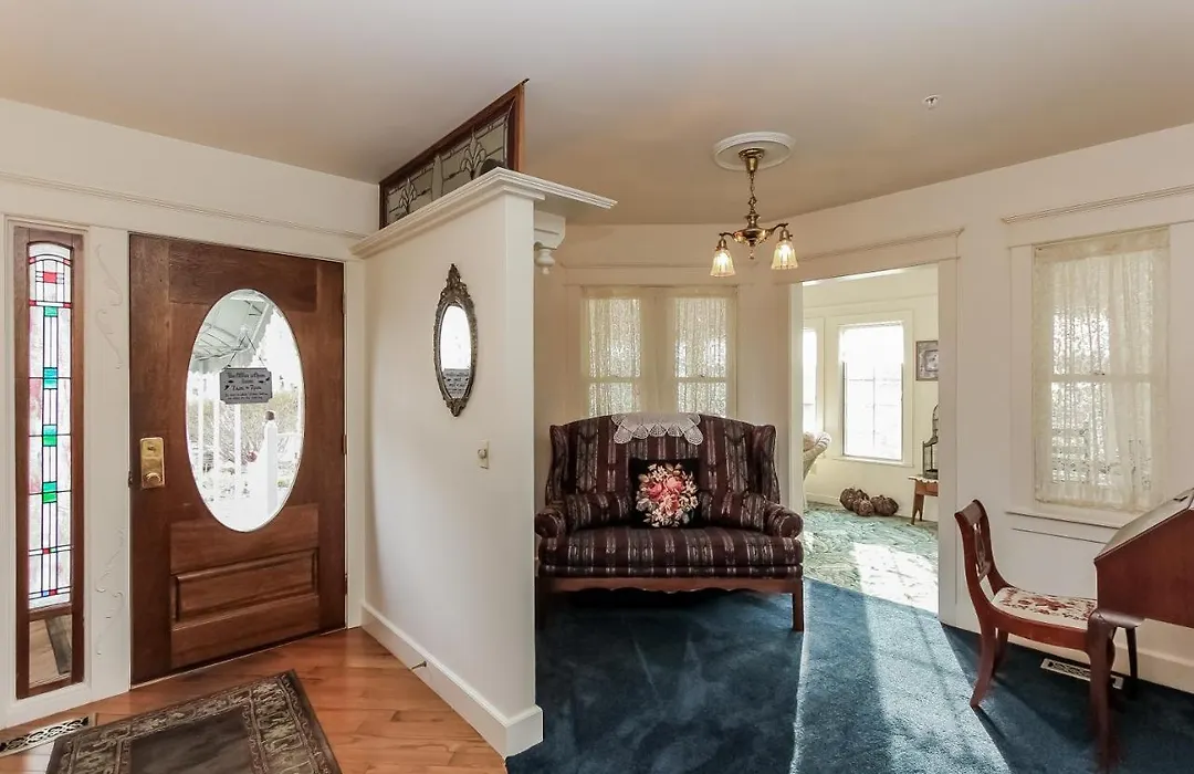 Yelton Manor Bed And Breakfast-1