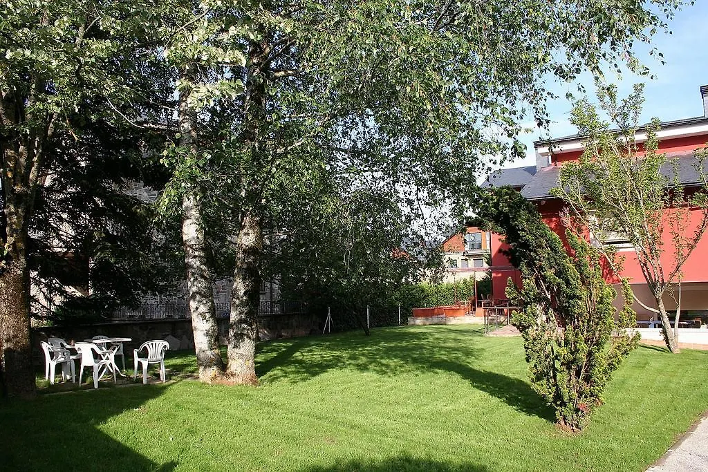 Hotel Chalet Puigdefabregas-1