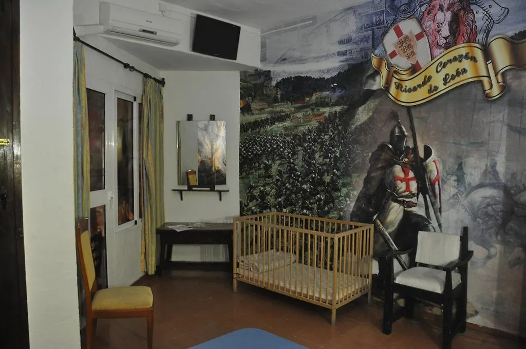 Hostal Temático El Cid-1