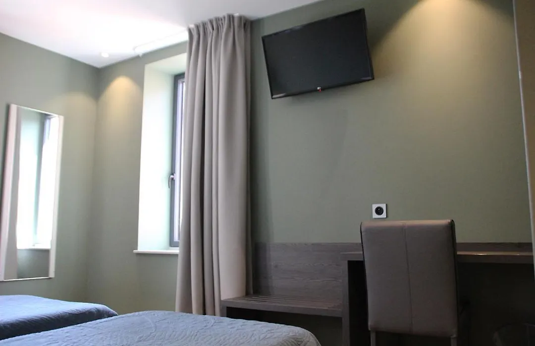 Hotel Le Pont Neuf-1