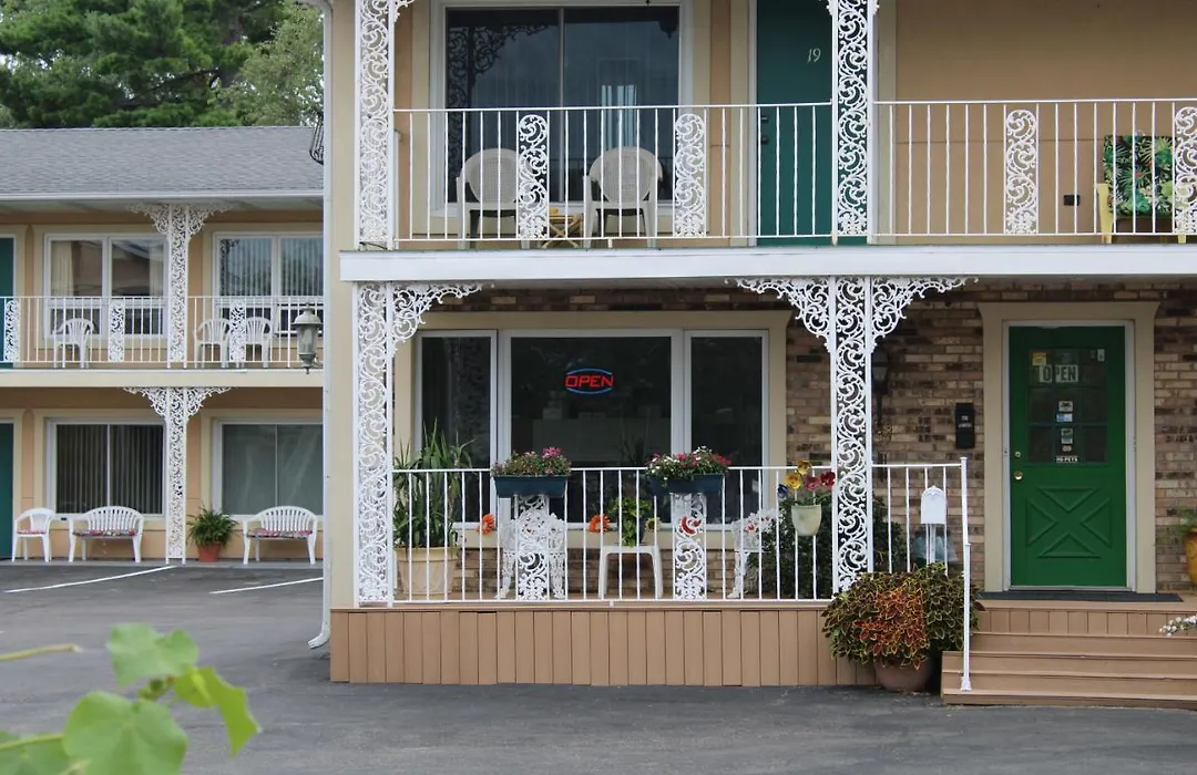 River Road Motel-1