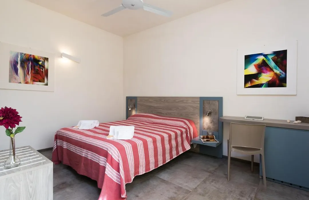 B&B Reef And Dream-1