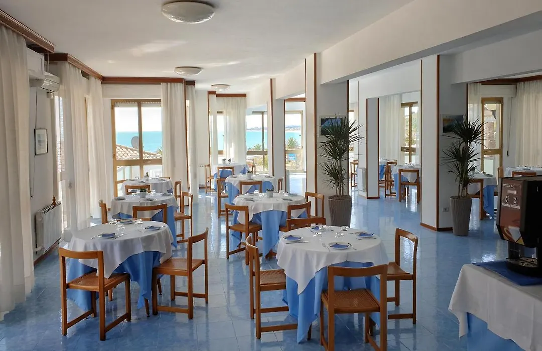 Hotel Sorriso-1