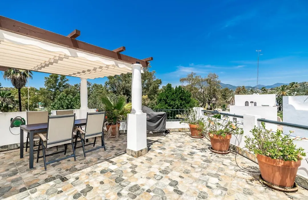 Townhouse At Los Naranjos Gc-1