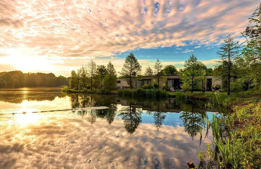 Hotel Het Heijderbos by Center Parcs-1
