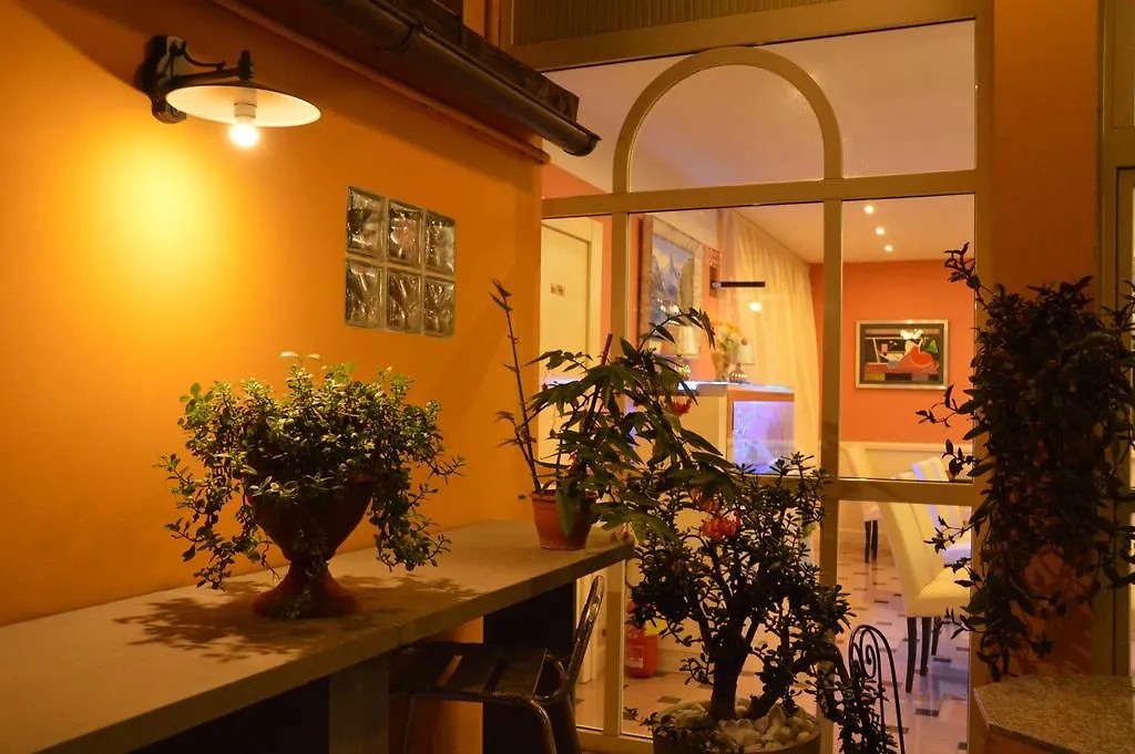 Hotel Genova-1