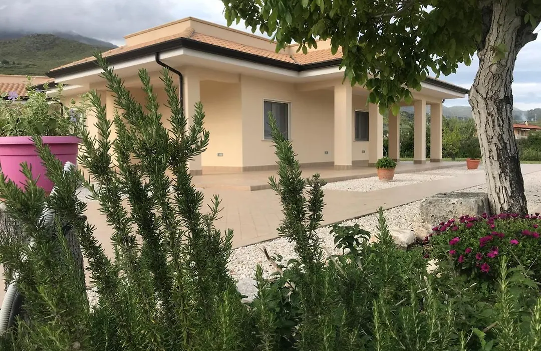 Villa Vittoria-1