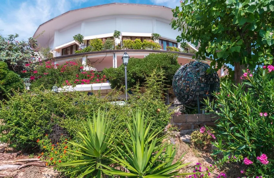 Hotel Lido degli Scogli-1