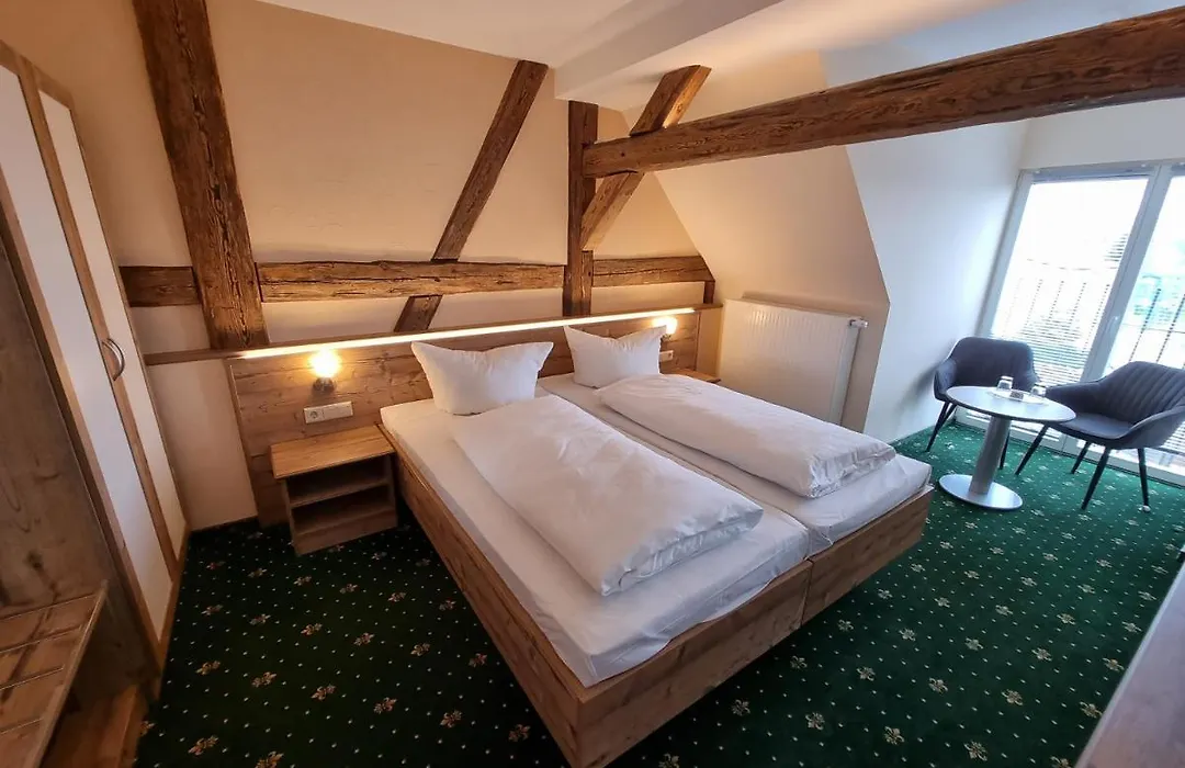 Hotel Zum Goldenen Löwen-1