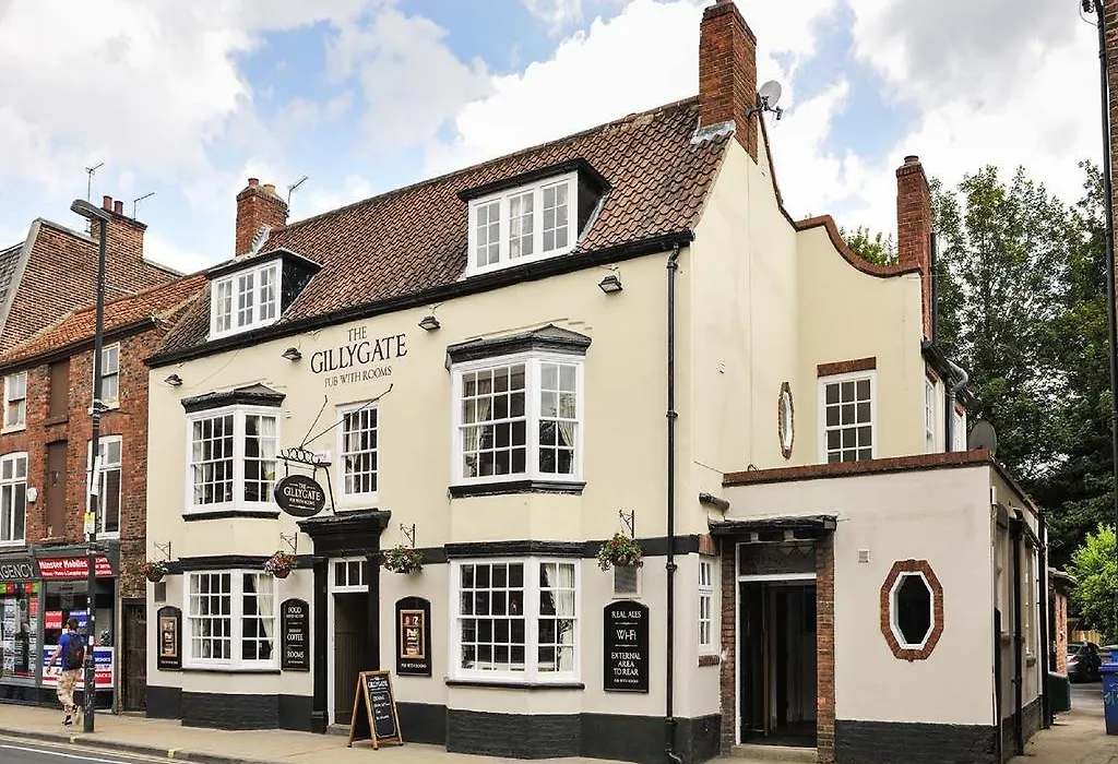 The Gillygate Pub-1