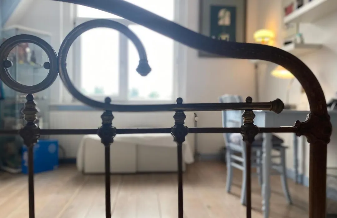 Hidden Pearl Family Home-1