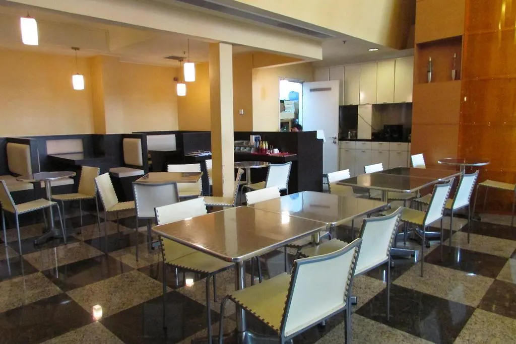 Strand Hotel-1