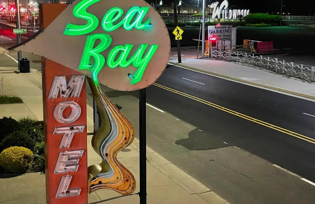 Searay Motel-1