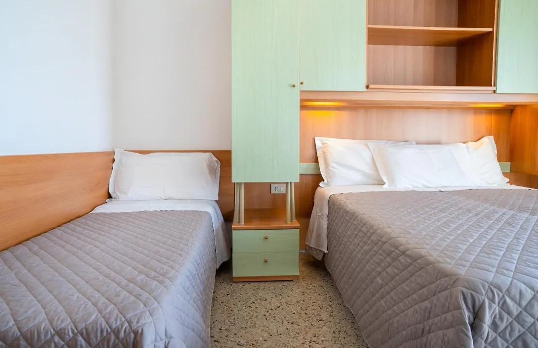Hotel Dolomiti-1