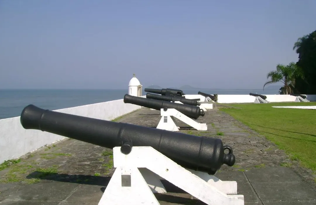 Pousada Coracao Da Ilha-1