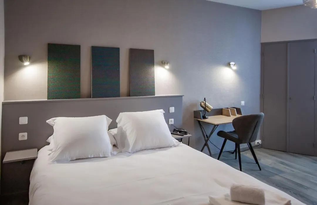 Lhotel-1