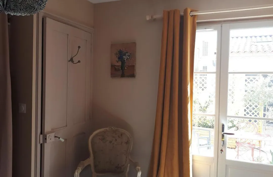 L'Esperluette Fleurie B&B Route Du Ventoux-1