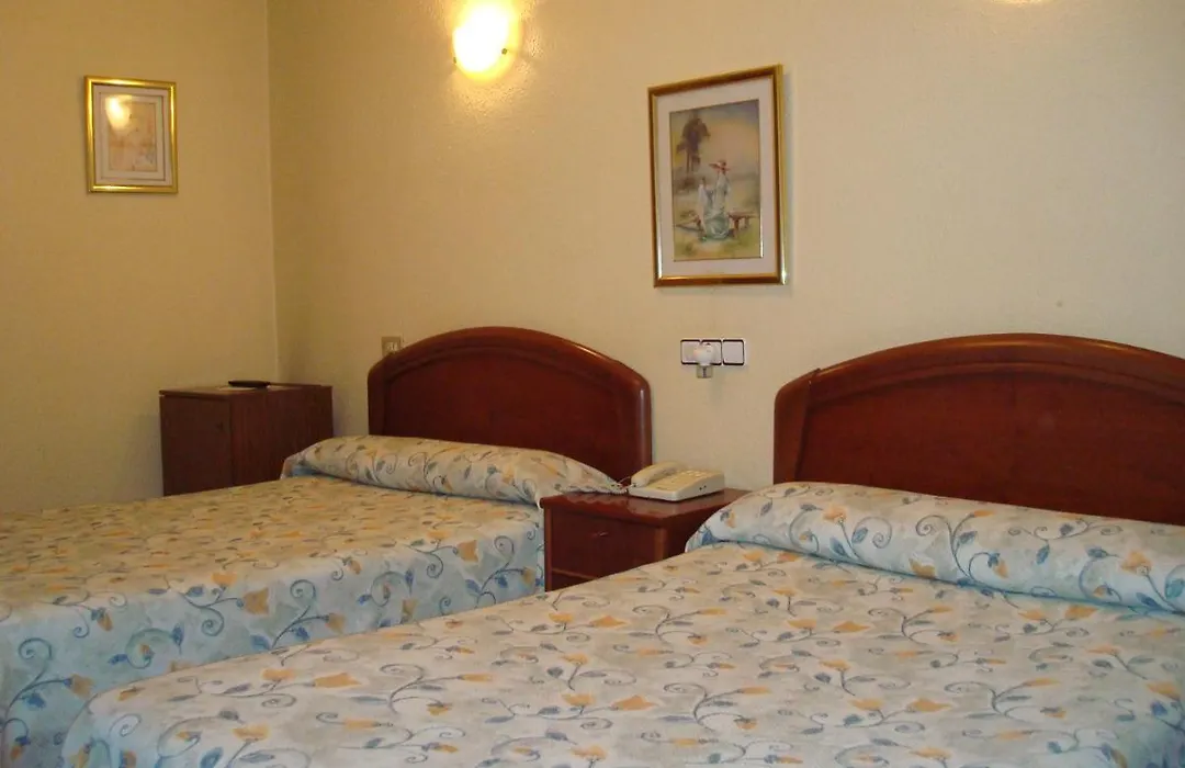 Hotel Estadio-1