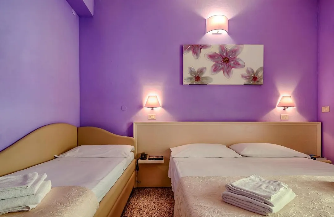 Hotel Plaza-1