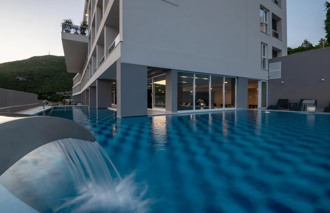 Marea Hotel & Spa-1