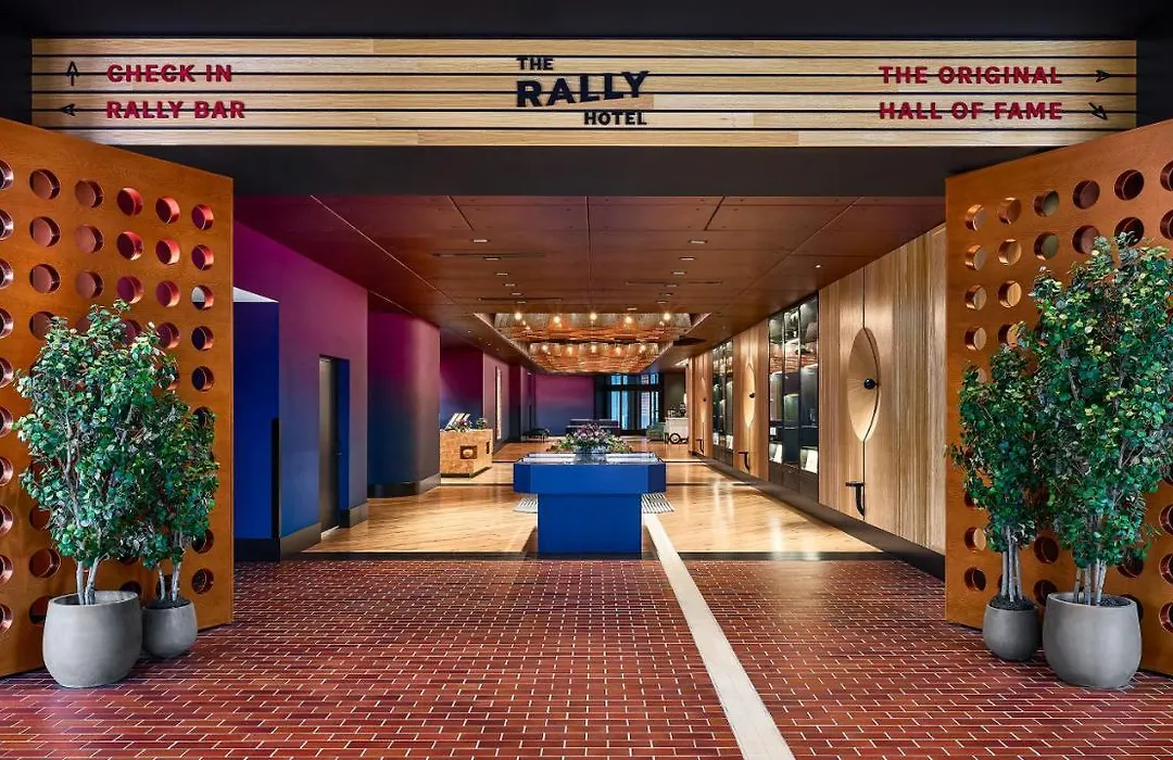 The Rally Hotel At Mcgregor Square-1