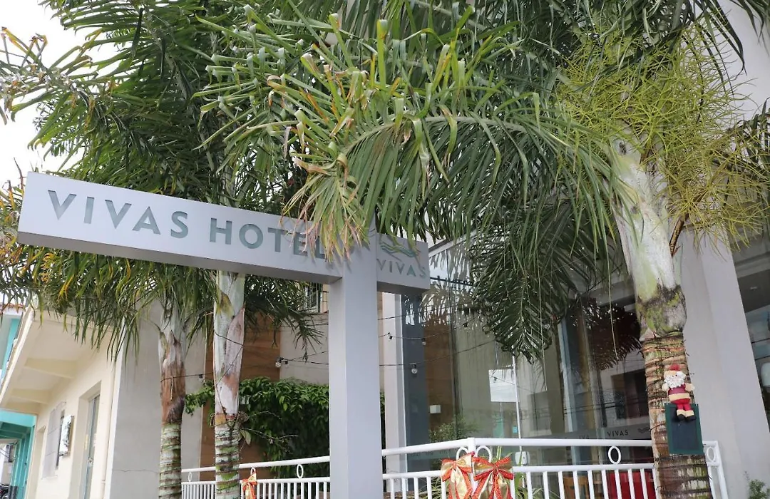 Vivas Hotel e Casa-1