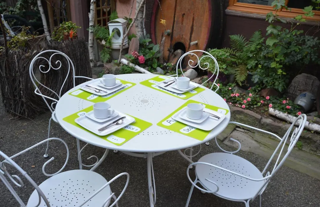 CHEZ CAROLINE dans un havre de verdure et de calme-1