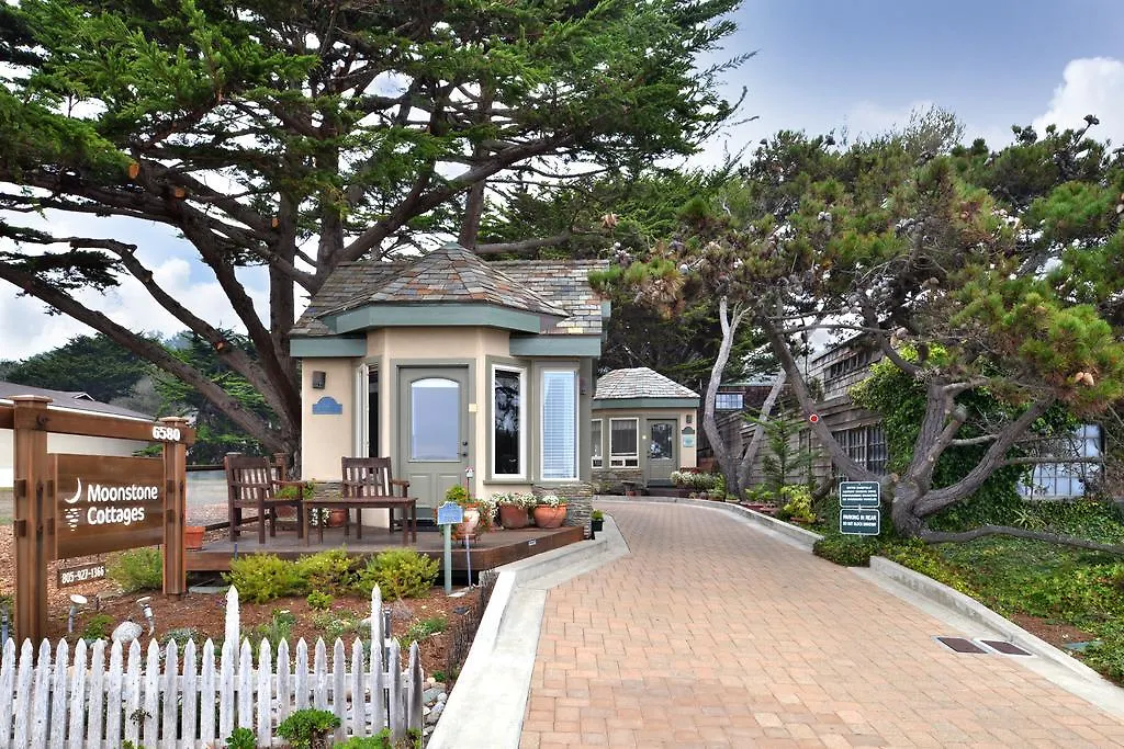 Moonstone Cottages-1