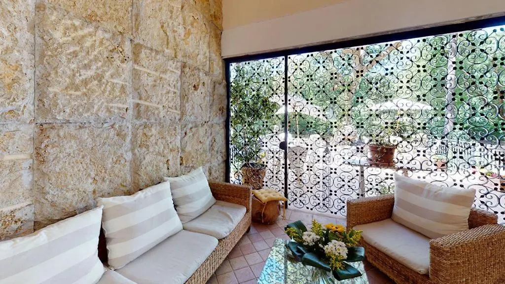 Villa alla Baia d'argento-1