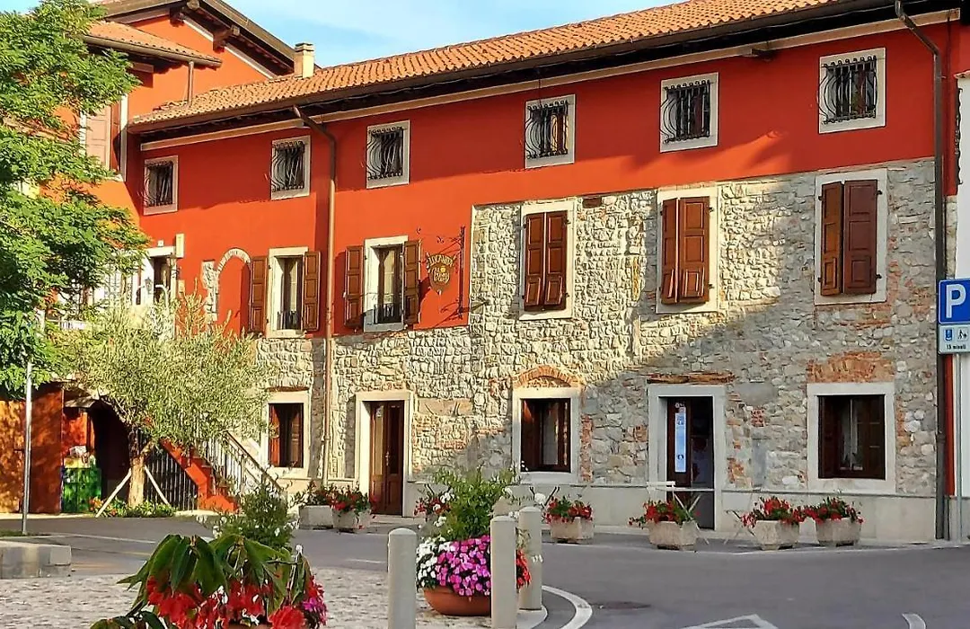 Hotel Locanda Al Pomo d'Oro-1