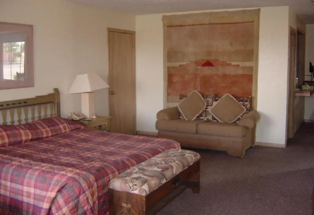 Pow Wow Inn-1