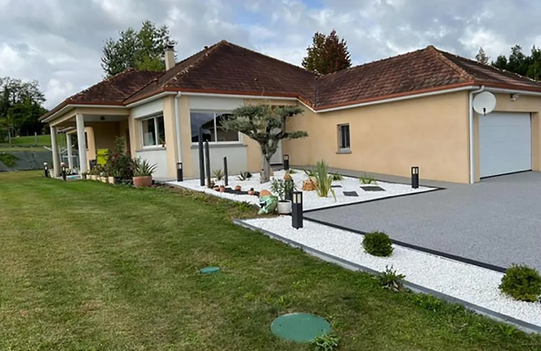 Chez Christiane Et Gerard-1