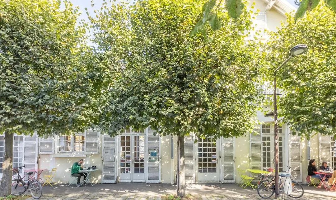 Auberge La Maison Montreau-1