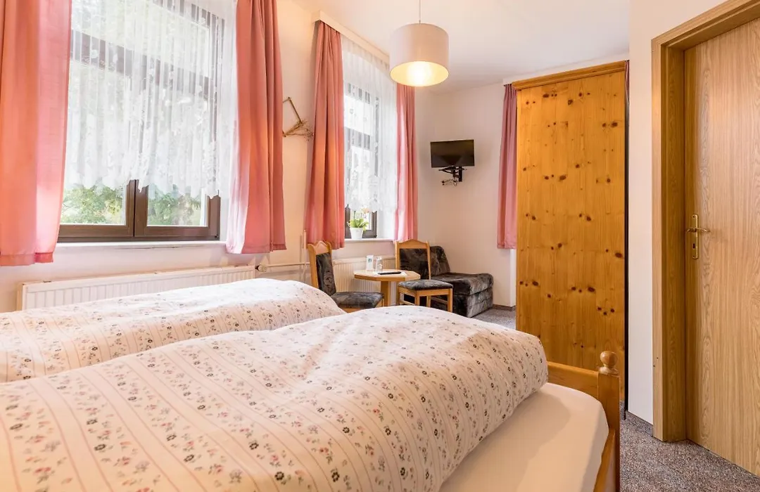 Hotel Carola-1