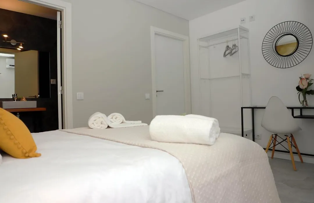 Le Jardin Secret De Faro Guesthouse-1