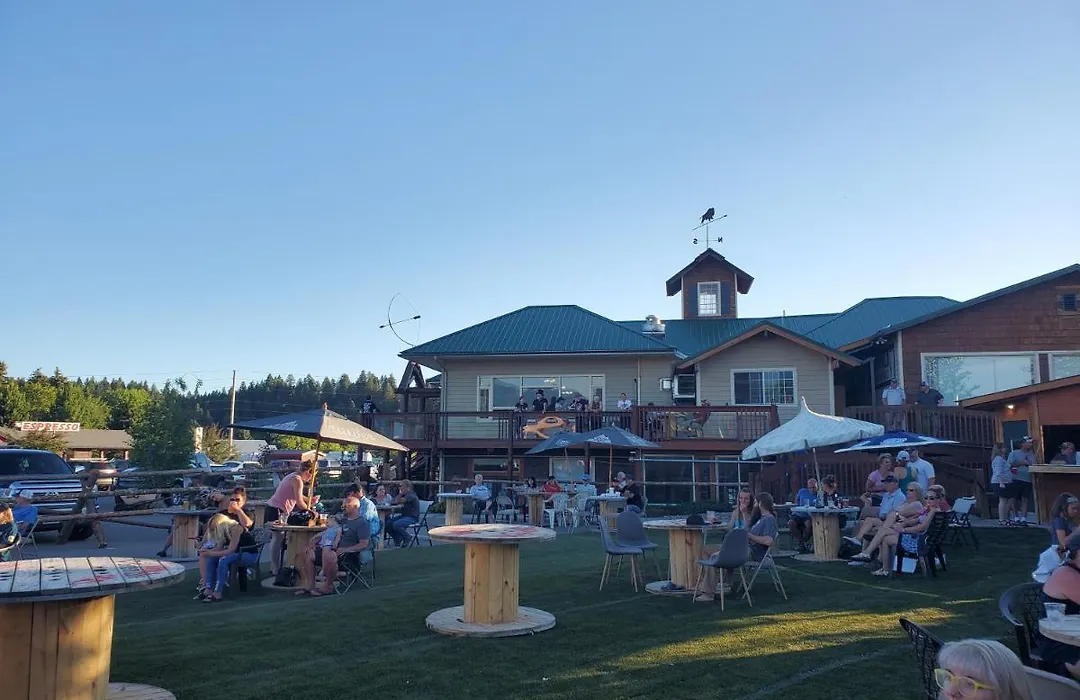 Buffalo Lodge Of Bigfork-1