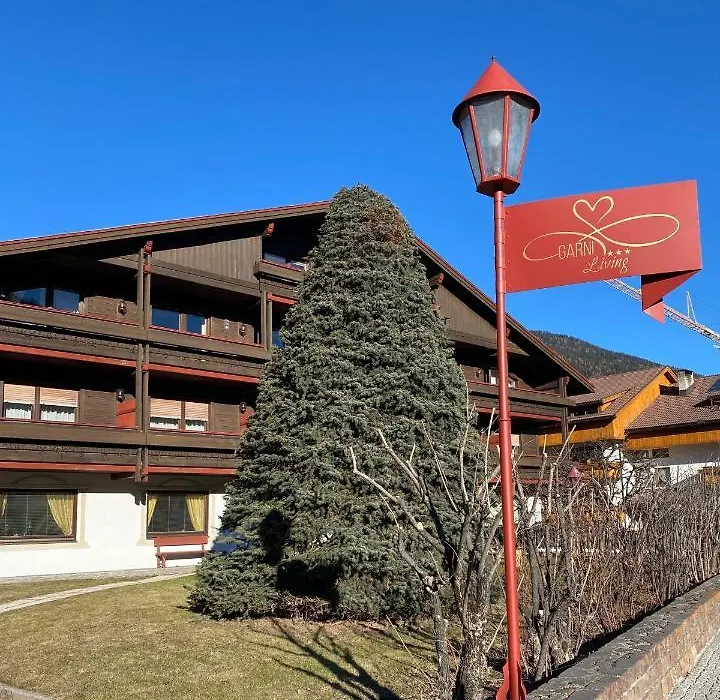 Hotel Garni LIVING-1